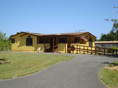 Photo 0