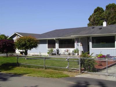 Photo 0