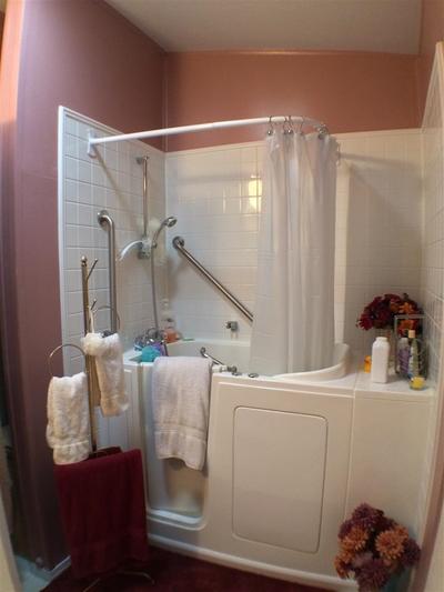 Photo 11