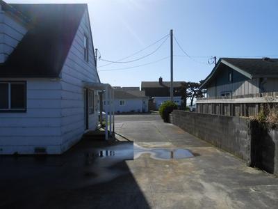 Photo 33