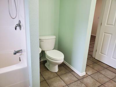 Photo 32