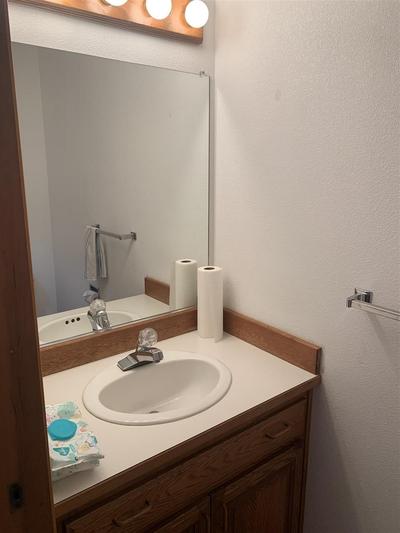Photo 33