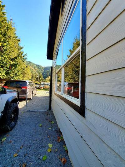Photo 31