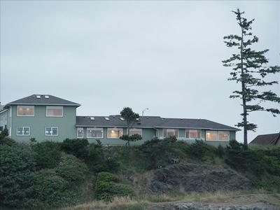 Photo 0