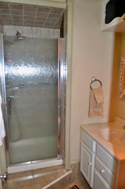 Photo 34