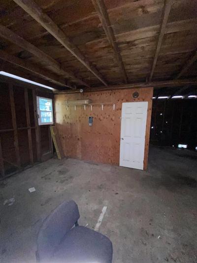 Photo 31