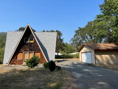 Photo 0