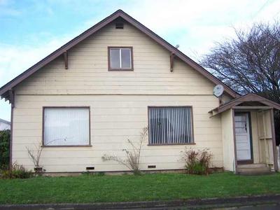 Photo 0