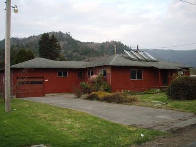 Photo 0